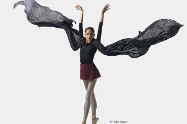 Ballerini di danza classica sul palco