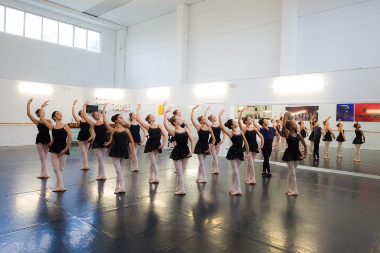 Lezione di danza classica - corso accademico