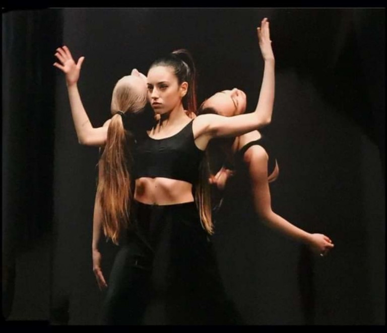 Clarissa Limongi  Danza moderna junior